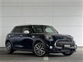 2019 BMW MINI