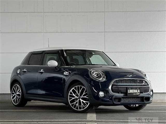 2019 BMW MINI
