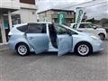2012 Toyota PRIUS α