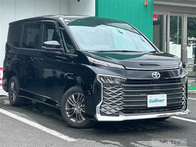 2023 Toyota Voxy