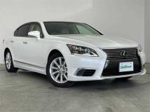2015 Lexus LS