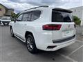 2023 Toyota Land Cruiser