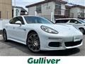 2016 Porsche Panamera