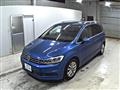 2017 Volkswagen Golf Touran