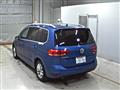 2017 Volkswagen Golf Touran