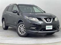 2015 Nissan X-Trail Hybrid