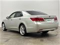 2015 Toyota Crown Hybrid