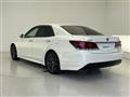 2014 Toyota Crown Hybrid