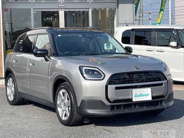 2025 BMW MINI