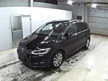 2019 Volkswagen Golf Touran