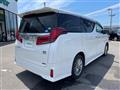 2020 Toyota Alphard Hybrid