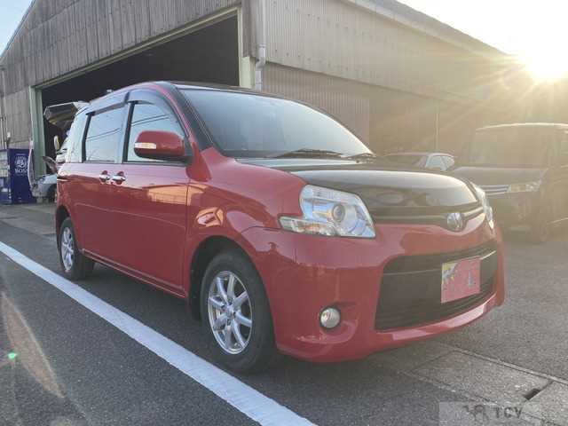2012 Toyota Sienta