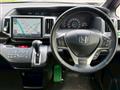 2013 Honda Step WGN