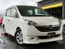 2005 Honda Step WGN