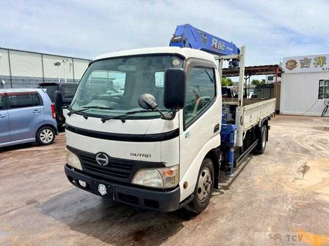 2008 Hino Dutro