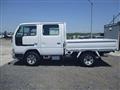 2005 Nissan Atlas
