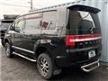 2011 Mitsubishi Delica D5