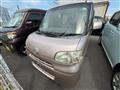 2009 Daihatsu Tanto