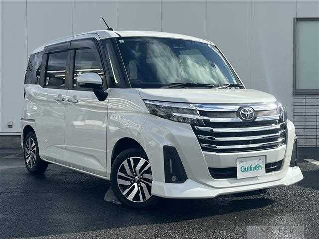 2023 Toyota Roomy
