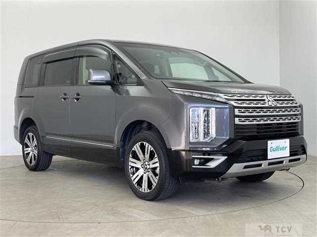 2021 Mitsubishi Delica D5