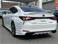 2019 Lexus ES
