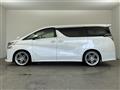 2015 Toyota Vellfire