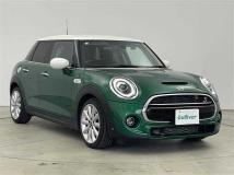 2021 BMW MINI