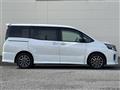 2017 Toyota Voxy