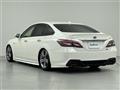 2019 Toyota Crown Hybrid