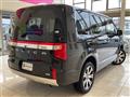2021 Mitsubishi Delica D5