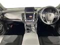 2019 Toyota Crown Hybrid