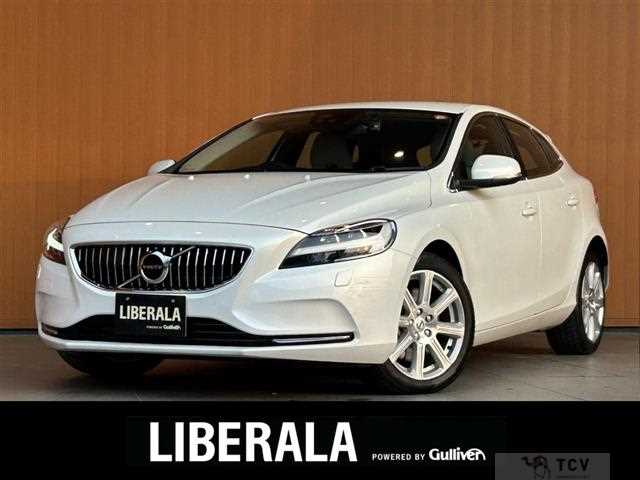 2017 Volvo V40