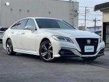 2019 Toyota Crown Hybrid