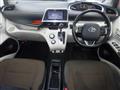 2015 Toyota Sienta