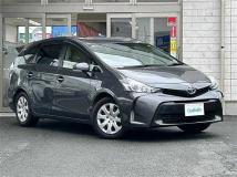 2014 Toyota PRIUS α