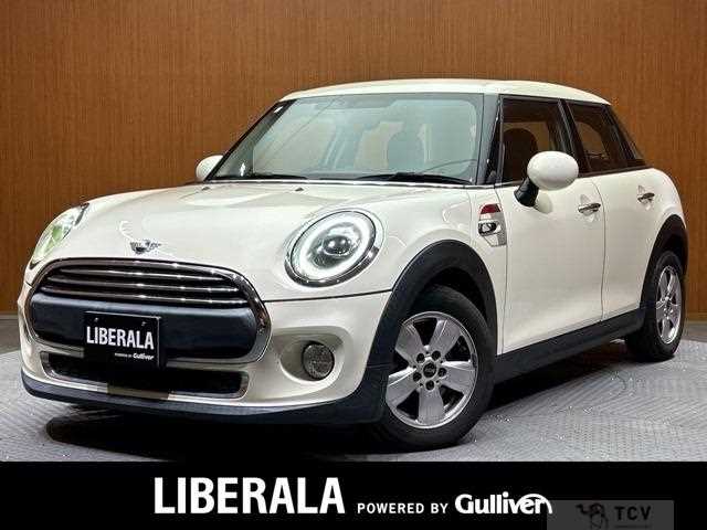 2019 BMW MINI