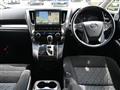2017 Toyota Alphard