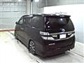 2012 Toyota Vellfire