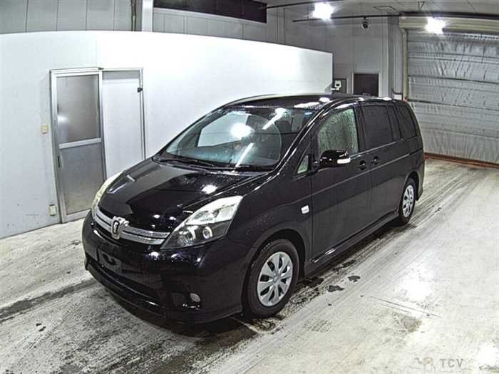 2013 Toyota Isis
