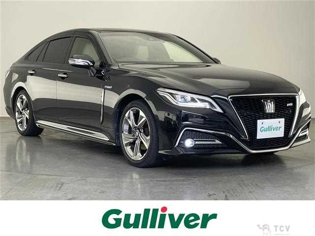 2019 Toyota Crown Hybrid