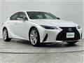 2021 Lexus IS
