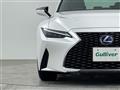 2021 Lexus IS