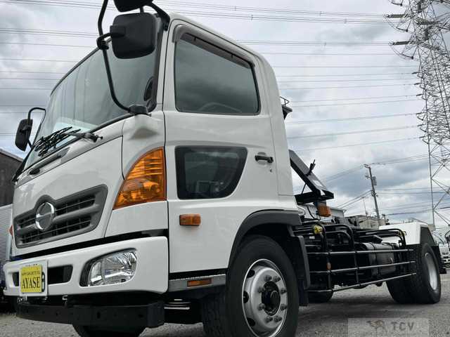 2014 Hino Hino Others