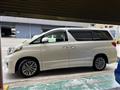 2013 Toyota Alphard G