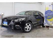 2015 Mazda Axela
