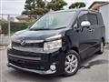 2009 Toyota Voxy