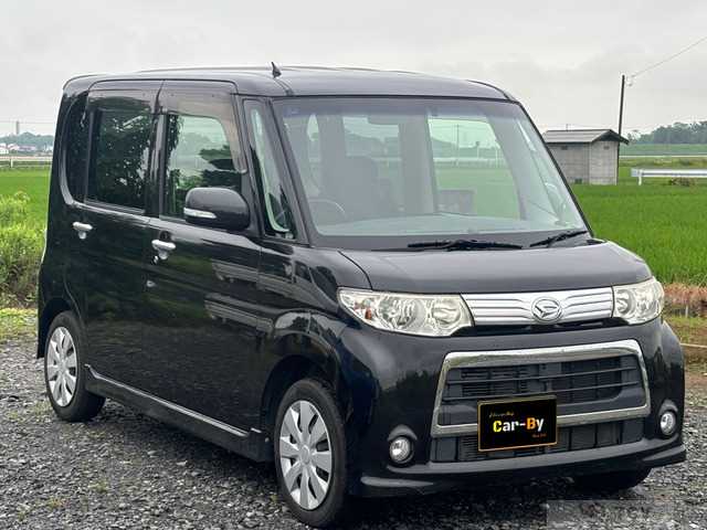 2011 Daihatsu Tanto Custom