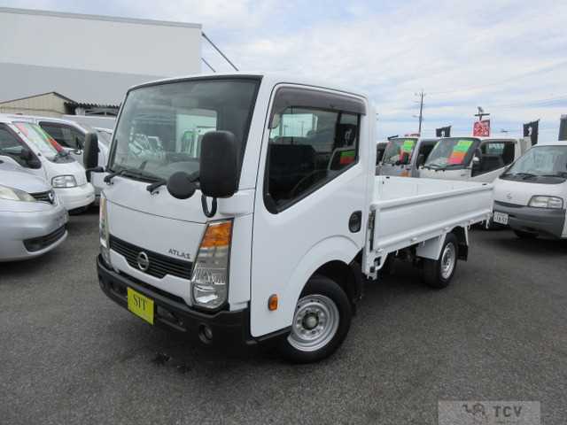 2011 Nissan Atlas