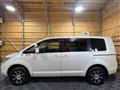 2015 Mitsubishi Delica D5