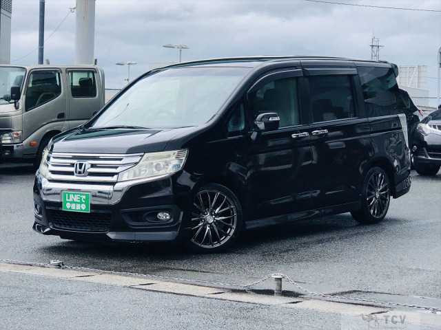 2013 Honda Step WGN